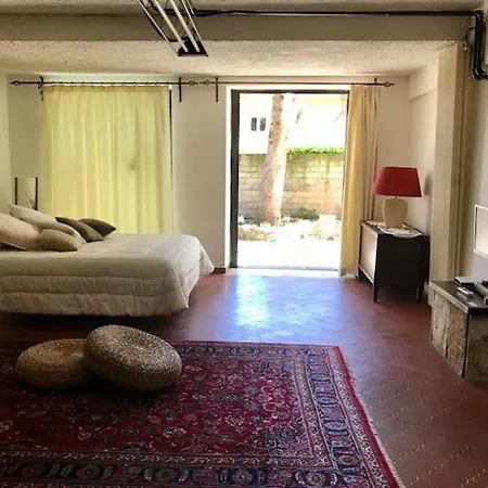 Loft Con Giardino In Zona Appia Antica Rzym