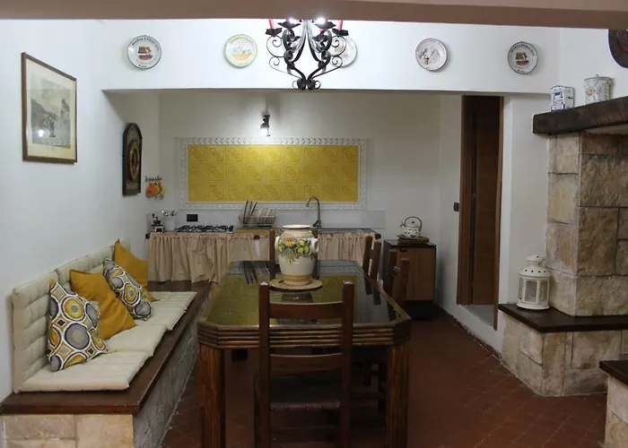 Loft Con Giardino In Zona Appia Antica *